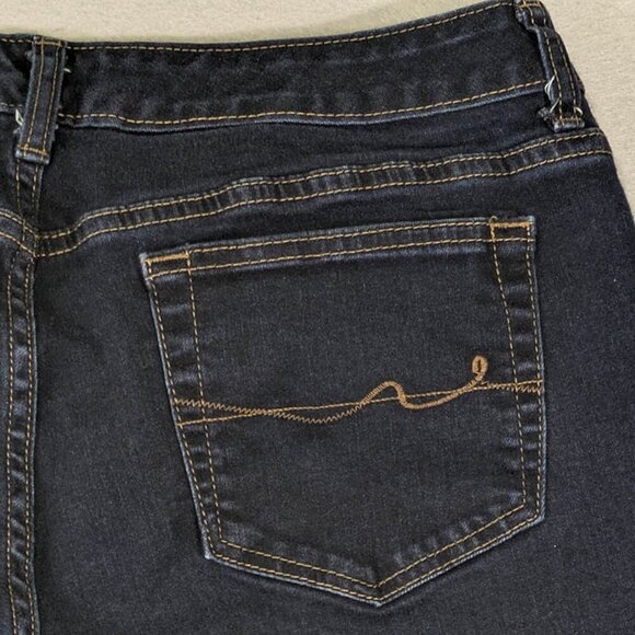 St John's Bay Jeans Womens 12 Boot Cut Blue Denim Mid Rise Stretch Medium Wash - Picture 4 of 13